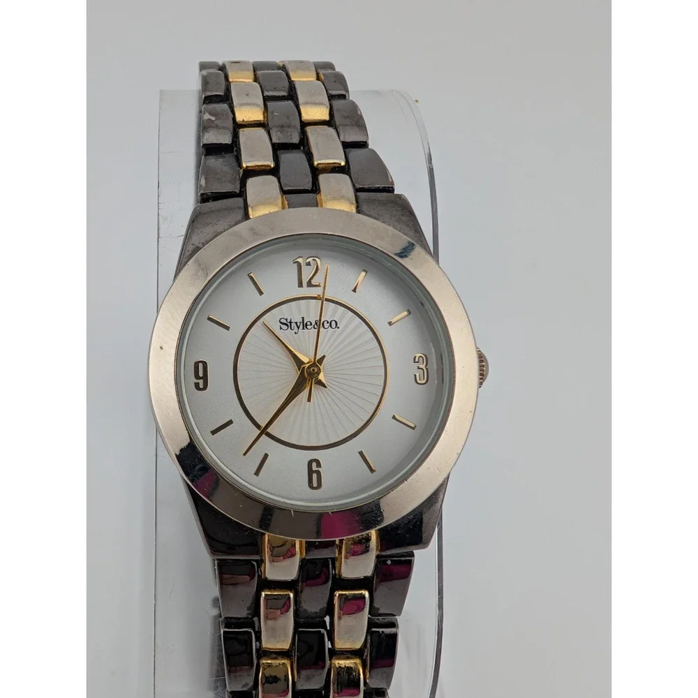 Style & Co Watch‎ Women 27mm Silver Gold Tone 7.5